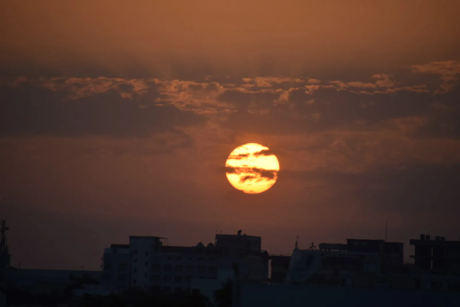 Last light over the skyline — photography by Nemora