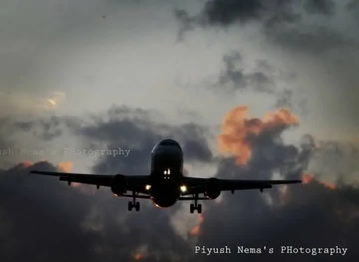 Descent through storm cloud — photography by Nemora